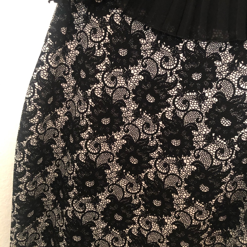 Dress - Picture 3 of 5